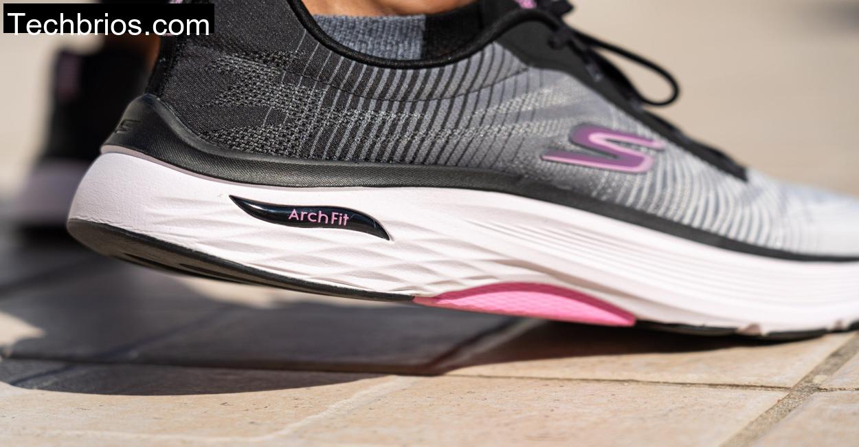 skechers-max-cushioning-arch-fit